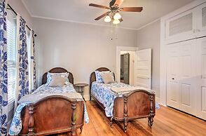 Pet-friendly Natchez Home: Walk to Downtown!