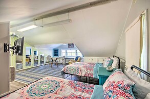 Pet-friendly Natchez Home: Walk to Downtown!