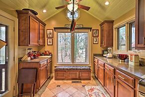 Cozy Conyers Cabin w/ Fireplace & Pool Table!