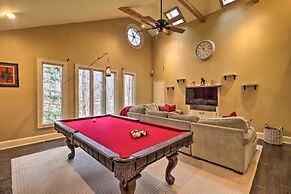 Cozy Conyers Cabin w/ Fireplace & Pool Table!