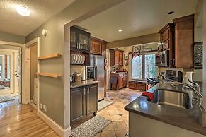 Cozy Conyers Cabin w/ Fireplace & Pool Table!