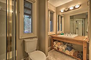 Cozy Conyers Cabin w/ Fireplace & Pool Table!