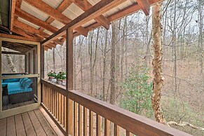 Cozy Conyers Cabin w/ Fireplace & Pool Table!