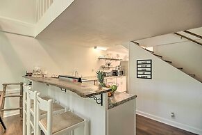 Quaint Tignall Cabin w/ Deck & Private Dock!