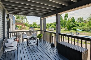 Nashville Home w/ Seasonal Pool < 5 Mi to Dtwn!