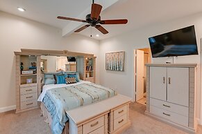 Nashville Home w/ Seasonal Pool < 5 Mi to Dtwn!