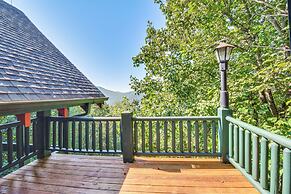 Expansive Sky Valley Lodge w/ Mountain Views!