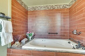 Pool, Hot Tub & Mountain Views: Cleveland Cabin