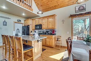 Pool, Hot Tub & Mountain Views: Cleveland Cabin