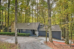 Modern Mountain Cabin w/ Resort-style Amenities!