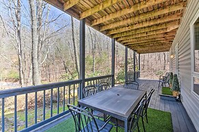 Inviting Sky Valley Home ~ 2 Mi to Mud Creek Falls