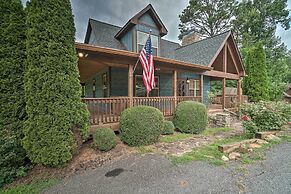 Mountain-view Cabin w/ Hot Tub, Near Lake Chatuge!