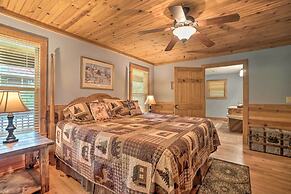 Mountain-view Cabin w/ Hot Tub, Near Lake Chatuge!