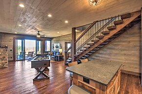 Luxurious Mountain Getaway w/ Game Room + Hot Tub!