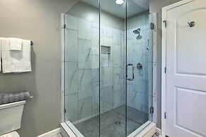 Chic Lake Sinclair Retreat With Dock & Hot Tub!