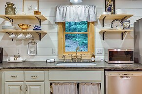 Morganton Cabin < 1/2 Mi to Blue Ridge Lake!