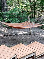 Lovely Log Cabin + Bunkhouse w/ Views & Yard!