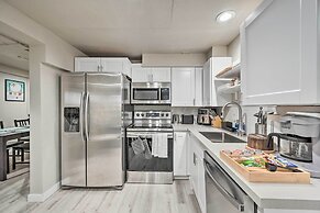 Family-friendly Seattle Escape: 8 Mi to Dtwn!