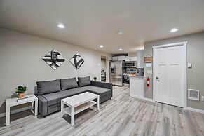 Family-friendly Seattle Escape: 8 Mi to Dtwn!