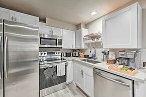 Family-friendly Seattle Escape: 8 Mi to Dtwn!