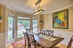 Martinez Retreat w/ Seasonal Pool: 9 Mi to Masters