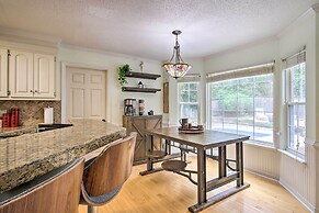 Martinez Retreat w/ Seasonal Pool: 9 Mi to Masters