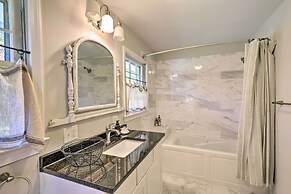 Mod 'stable House' on 10 Acres, Walk to Lake!