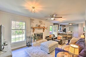 Mod 'stable House' on 10 Acres, Walk to Lake!