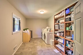 Mod 'stable House' on 10 Acres, Walk to Lake!