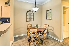 Bright St Simons Island Condo w/ Shared Pool!