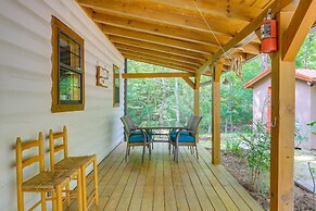 Charming Lake Sinclair Cabin: Fire Pit, Dock