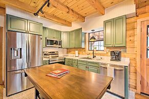 Charming Lake Sinclair Cabin: Fire Pit, Dock