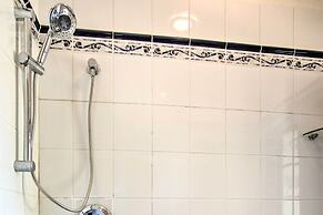 Tucson Historic Home: Fenced Yard + Desert Views!