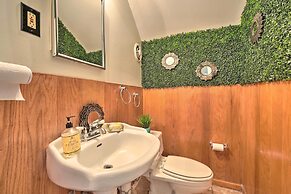 Memphis Vacation Rental - 1/2 Mi to Graceland