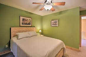 Murrayville Lakefront Cabin w/ Boat Slip & Grill!