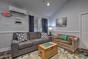 Downtown Ocean Springs Retreat: 1 Mi to Beach!