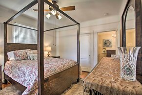 Vibrant Nola Retreat ~ 2 Miles to Bourbon Street