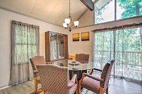 Beautiful Home With Mountain-view Deck + Smart TV