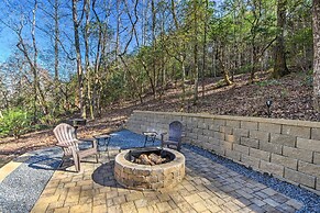 Family-friendly Cabin ~ 1 Mile to Hike & Swim!