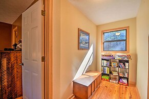 Family-friendly Cabin ~ 1 Mile to Hike & Swim!