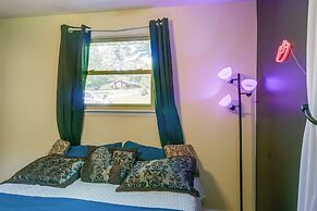 Nashville Getaway w/ Gazebo, 11 Mi to Downtown!