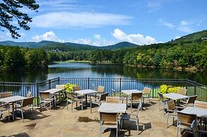 Luxe Big Canoe Resort Home w/ 3 Decks & Mtn Views!
