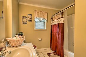 Spacious Memphis Home - Walk to Graceland