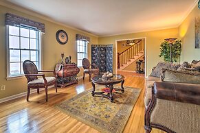 Spacious Memphis Home - Walk to Graceland