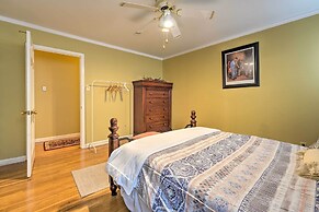 Spacious Memphis Home - Walk to Graceland