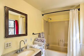 Charming Cottage w/ Deck in Blue Ridge!