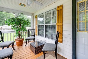 Home in Temple w/ Screened Porch + Gas Fireplace!