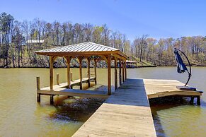Sparta Home w/ On-site Lake Access!