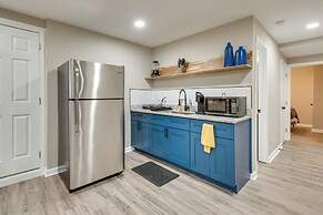 Atlanta Apartment w/ Grill: 7 Mi to Downtown!