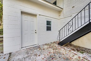 Atlanta Apartment w/ Grill: 7 Mi to Downtown!